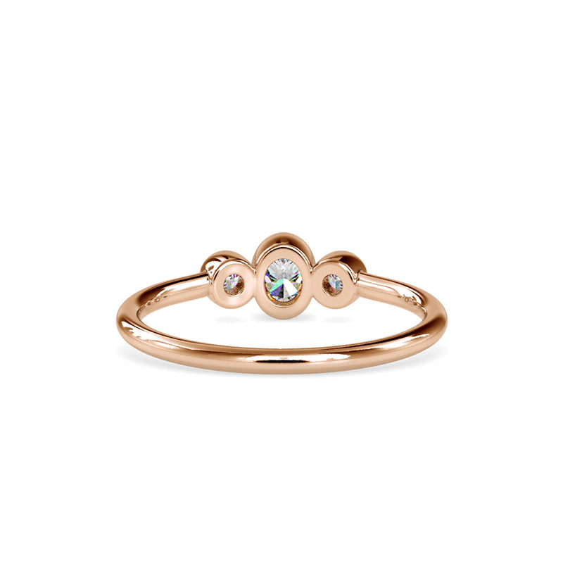 Austere Three stone Diamond Ring Rose gold