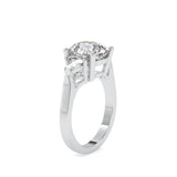 Suave three Stone Diamond Ring White gold