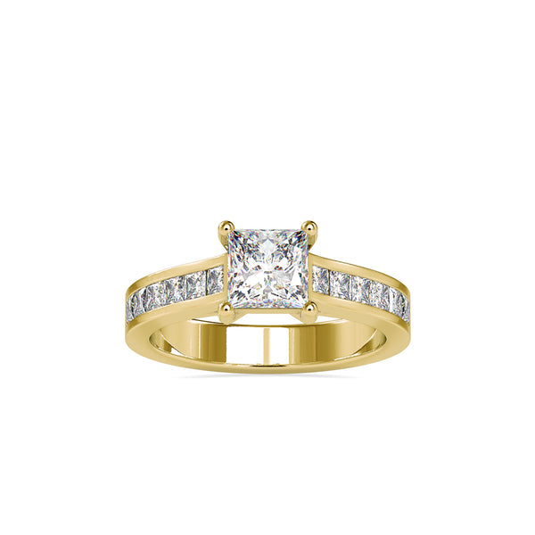 Gala Princess Prong Diamond Ring Yellow gold