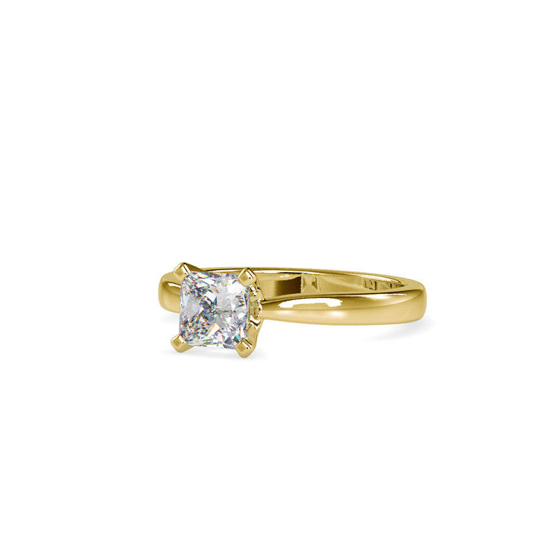 Highness Prone Diamond Ring Yellow gold