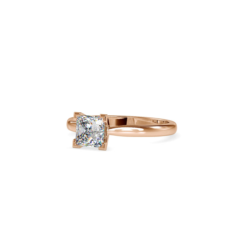 Sovereign Princess Diamond Ring Rose gold