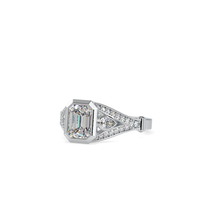 Dea Emerald Stone Diamond Ring Platinum