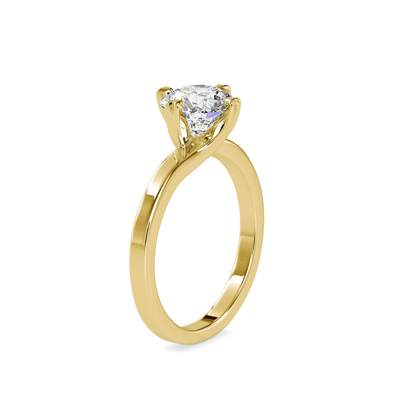 Cushly Prong Diamond Ring Yellow gold