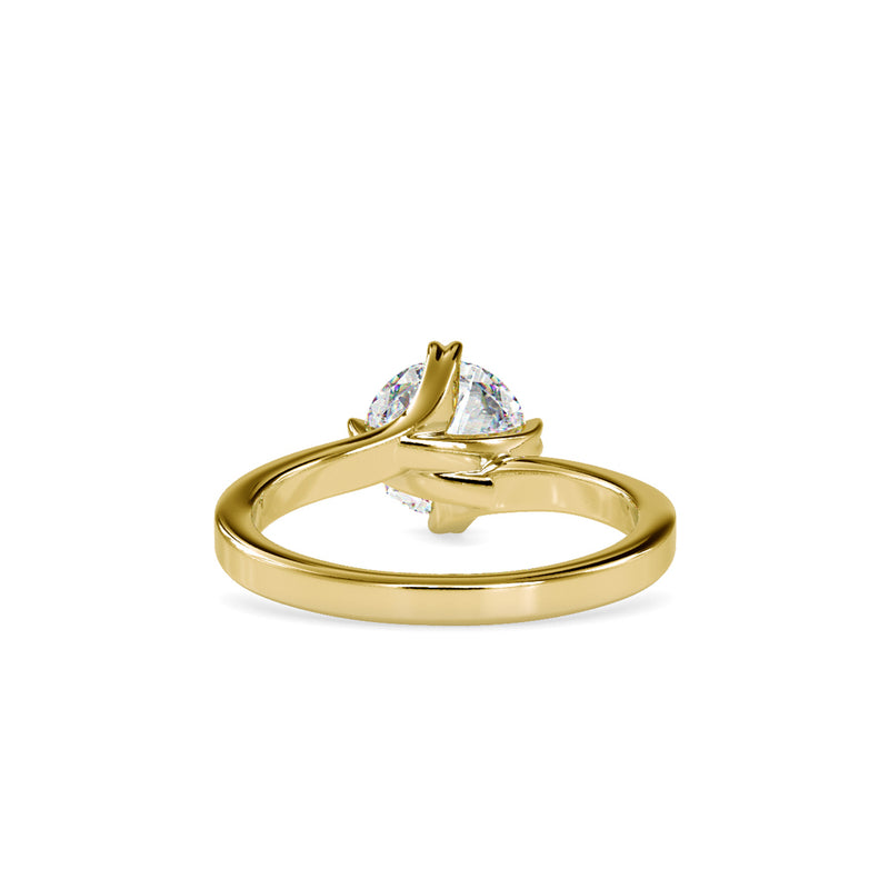 Cushly Prong Diamond Ring Yellow gold