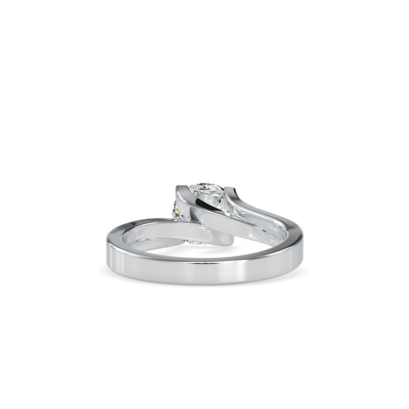 Attraction Solitaire Diamond Ring White gold