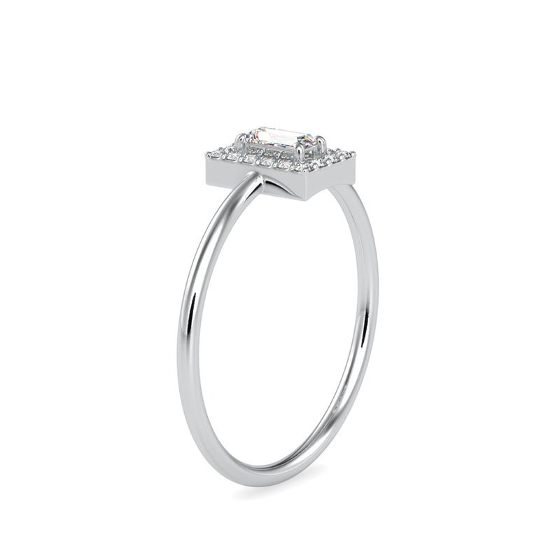 Worm Baguette Diamond stone Ring Platinum