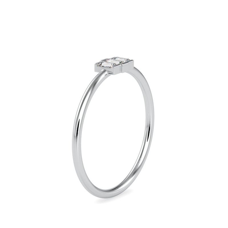 Trigona Baguette Diamond Ring Platinum