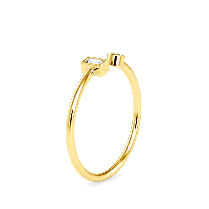 Eurydice Baguette Diamond Ring Yellow Gold