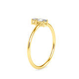 Oval Benign Diamond Ring Yellow Gold