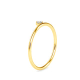 Round Leaning Delicate Diamond Ring Yellow Gold