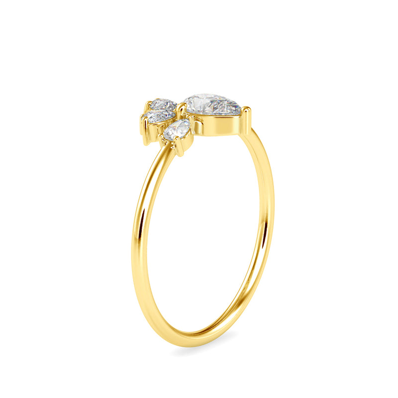 Merry Pear Diamond Ring Yellow Gold