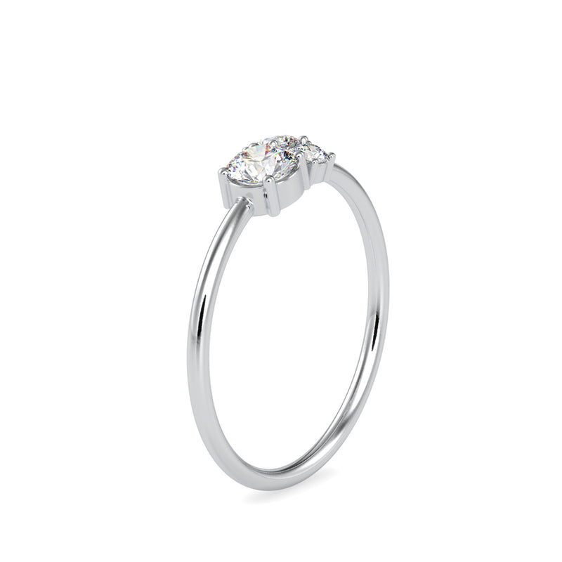 Tarsus Three Diamond Ring Platinum