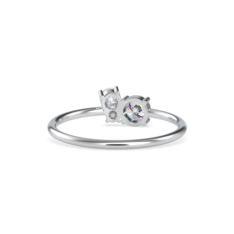 Tarsus Three Diamond Ring Platinum