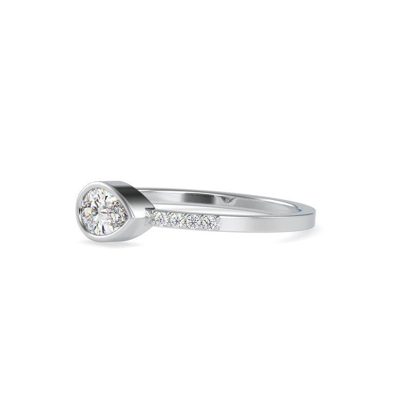 Gorgo Pear Diamond Ring Platinum