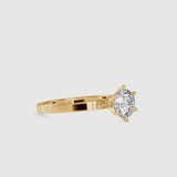 Defeater Diamond Stone Ring Yellow gold